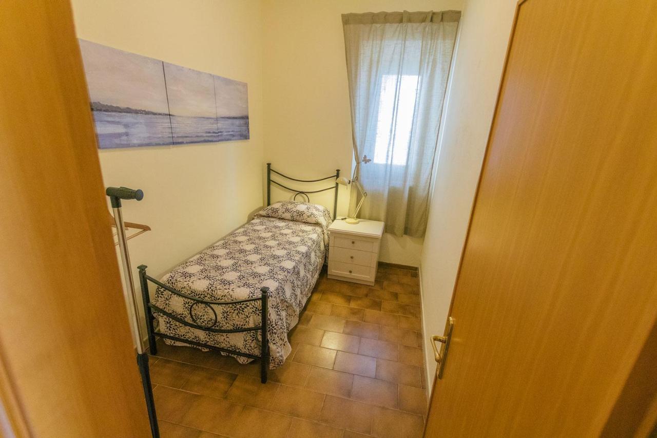 Podere La Vignata Toiano エクステリア 写真